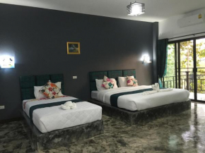 Отель Baan Rai Phufah Resort Chiangrai  Than Thong